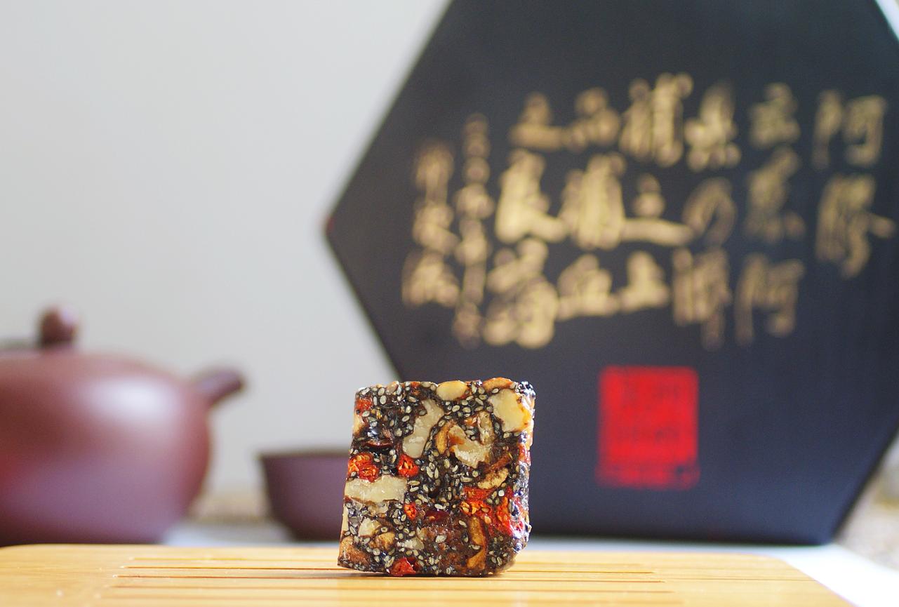 自己在家里自制阿胶糕,自制阿胶糕