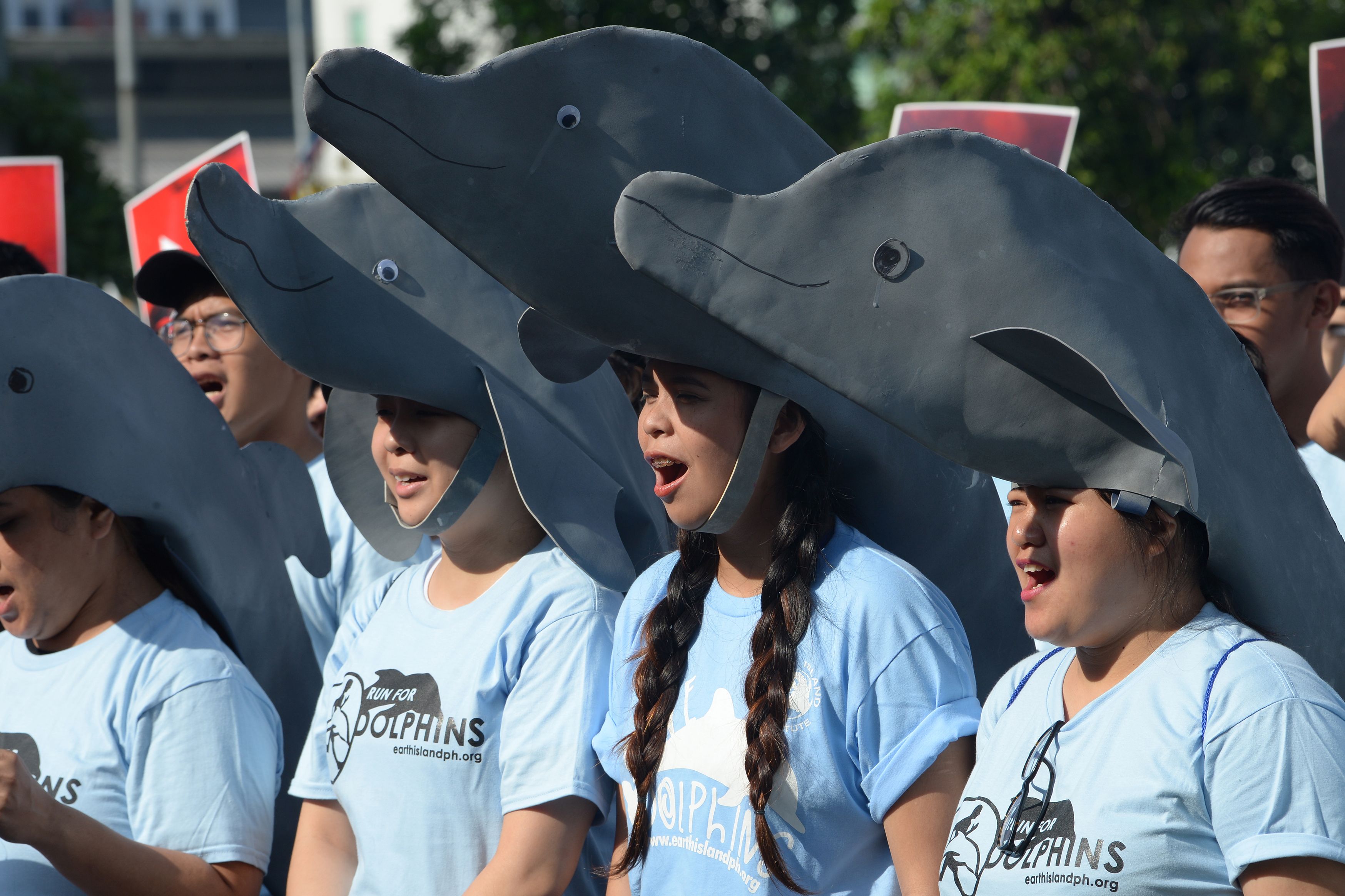 瑙鲁是个什么样的国家,瑙鲁曾经富裕