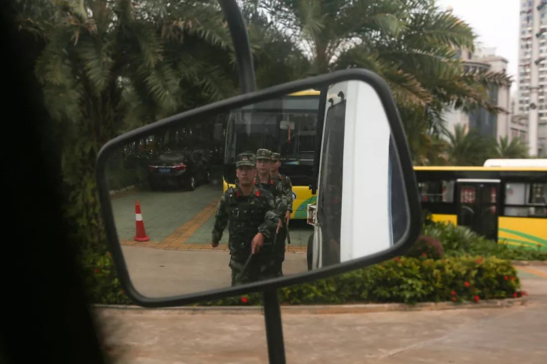 蜕变的过程很累很疼下一句,蜕变中的艰辛