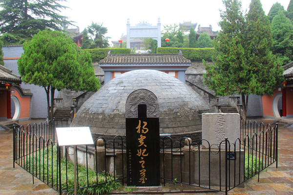 杨贵妃到底死还是没有死,杨贵妃到底有没有死的