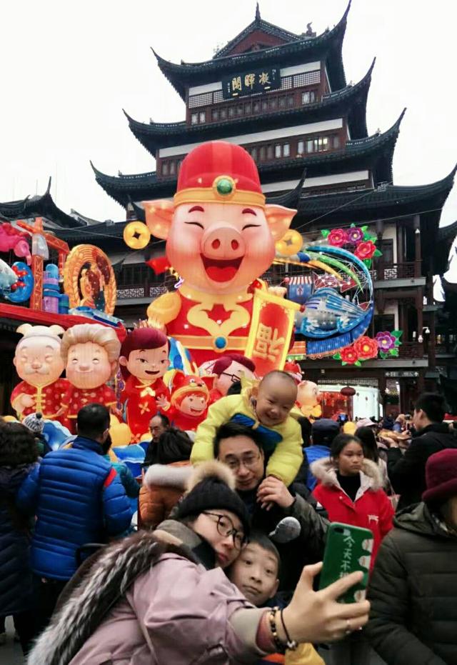 逛老庙看新貌知中华文脉,豫园灯会融入古与今上海味道