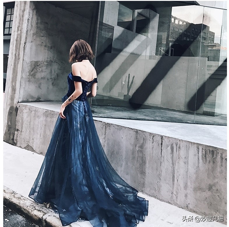 高端年会气质礼服推荐高级感,华丽设计感年会时尚轻奢高级礼服
