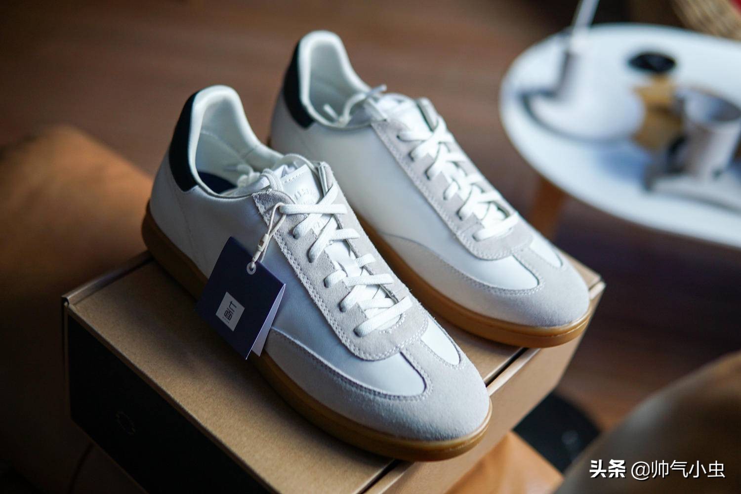 小米轻便透气休闲鞋,小米的鞋子哪款值得买