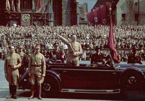 阿迪达斯和彪马恩怨,阿迪达斯vs彪马