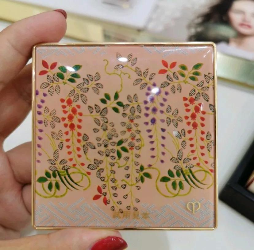 最好用的蜜粉散粉推荐,日本2019蜜粉