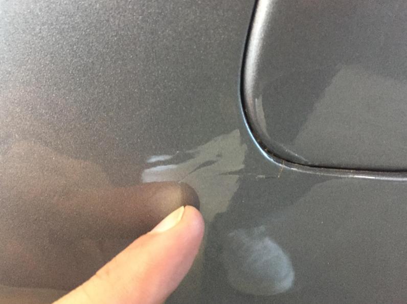 汽车有小刮痕怎么修复,汽车有了小划痕教你如何自己修复