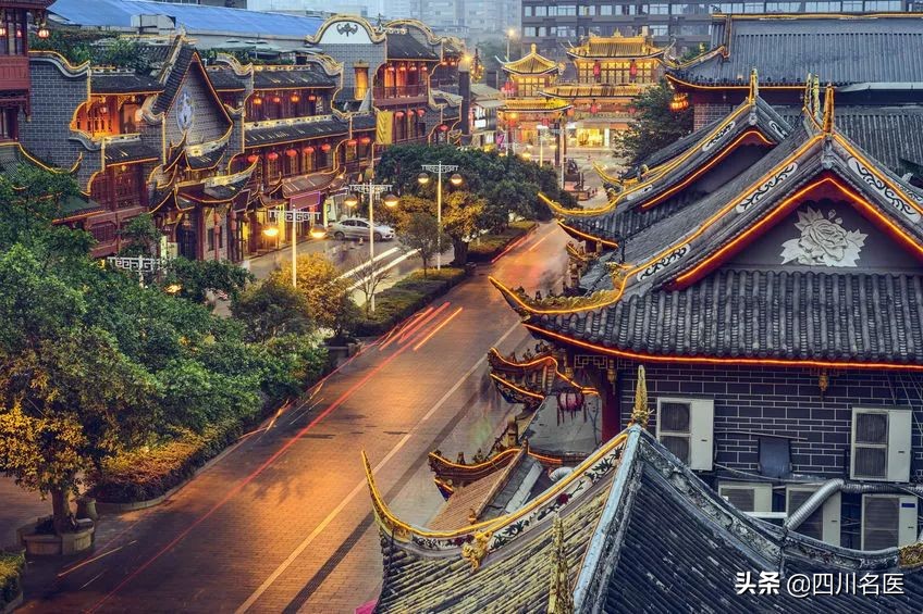 四川医美江湖“掌舵人”：最严导师、行业会长，她的“恐惧”的却是…