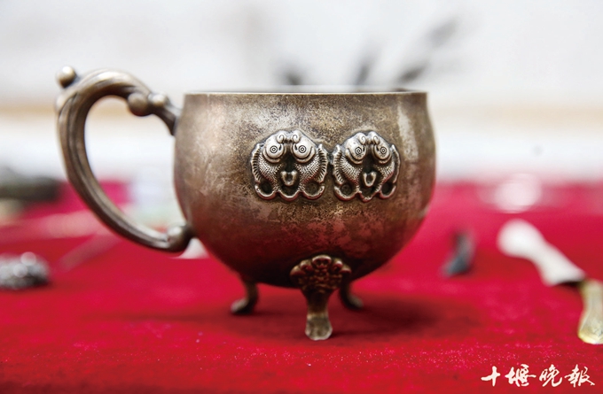 明代老银手镯一对,顶级收藏老银器