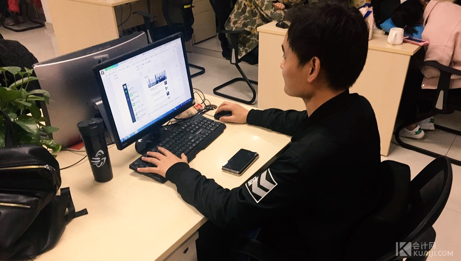 零售业一般纳税人会计分录,超市陈列费会计分录怎么写