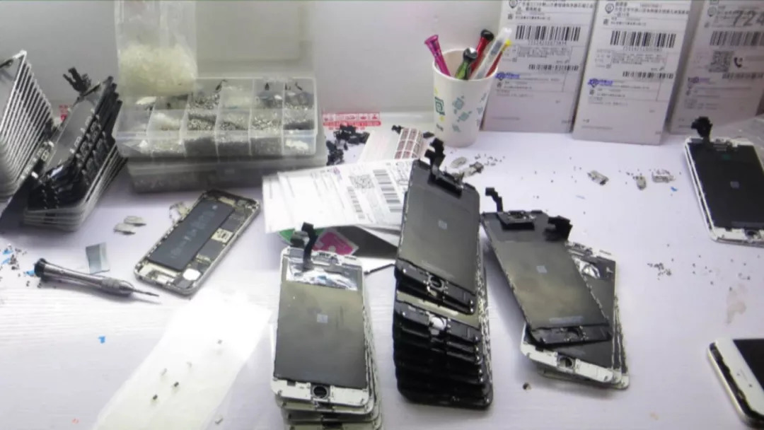 华为获赔106万!制造假屏幕者遭起诉,两年获利28万