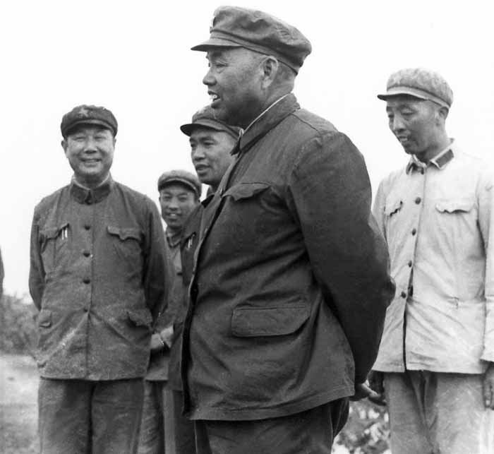 *世友许**不光是猛将，更是智将，很多战术都让人叹为观止