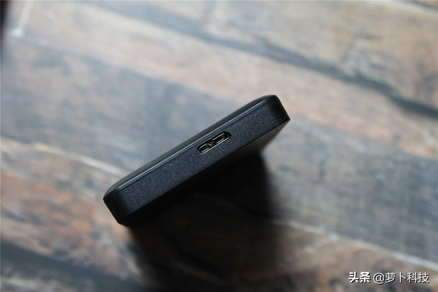 东芝移动硬盘a3和slim哪个好,东芝a3移动硬盘为啥那么便宜