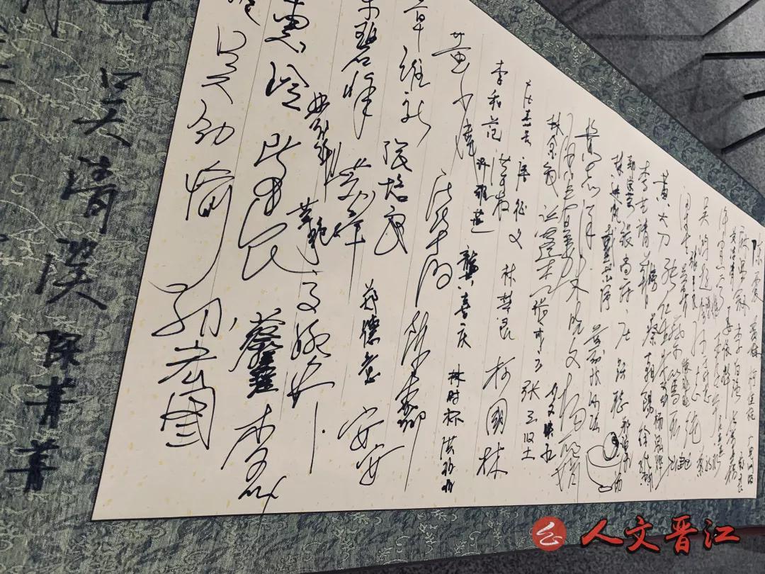 画笔寄乡思|潮起晋江——张及时油画艺术展在晋江开幕