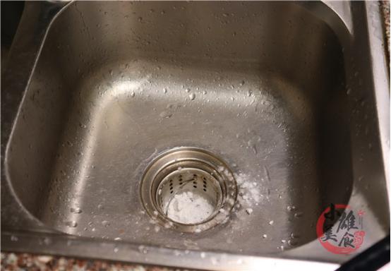 洗碗池下水道堵塞最快的疏通方法,洗碗池堵了怎么快速疏通