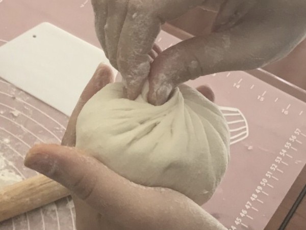 酵母发面太慢？别急，面点师教您“2招”，不到半小时发满盆！