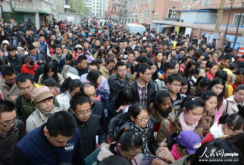 努力考公考不上会不会后悔,努力考公务员却考不上