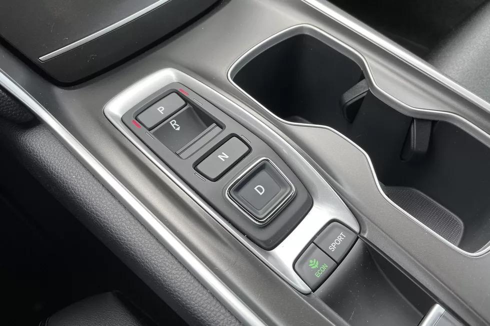 雅阁2021款和2022款有什么不同,本田雅阁2021款1.5t中配落地价