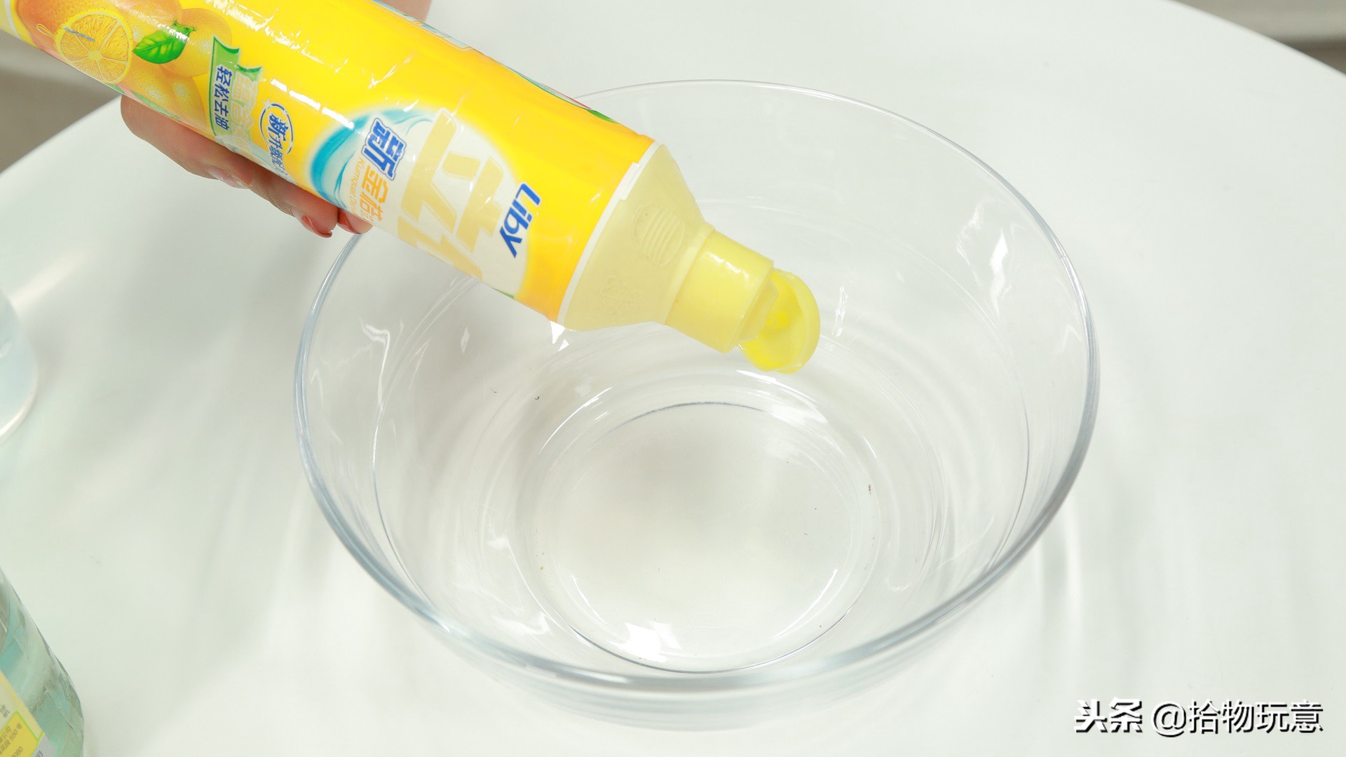 绒毛磨砂鞋怎么清洗,磨砂鞋发硬不好打理怎么办