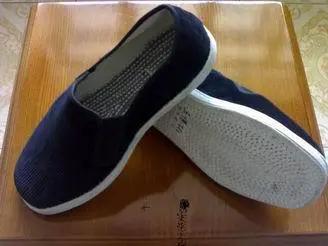 农村做的布底鞋,自家做的布底鞋