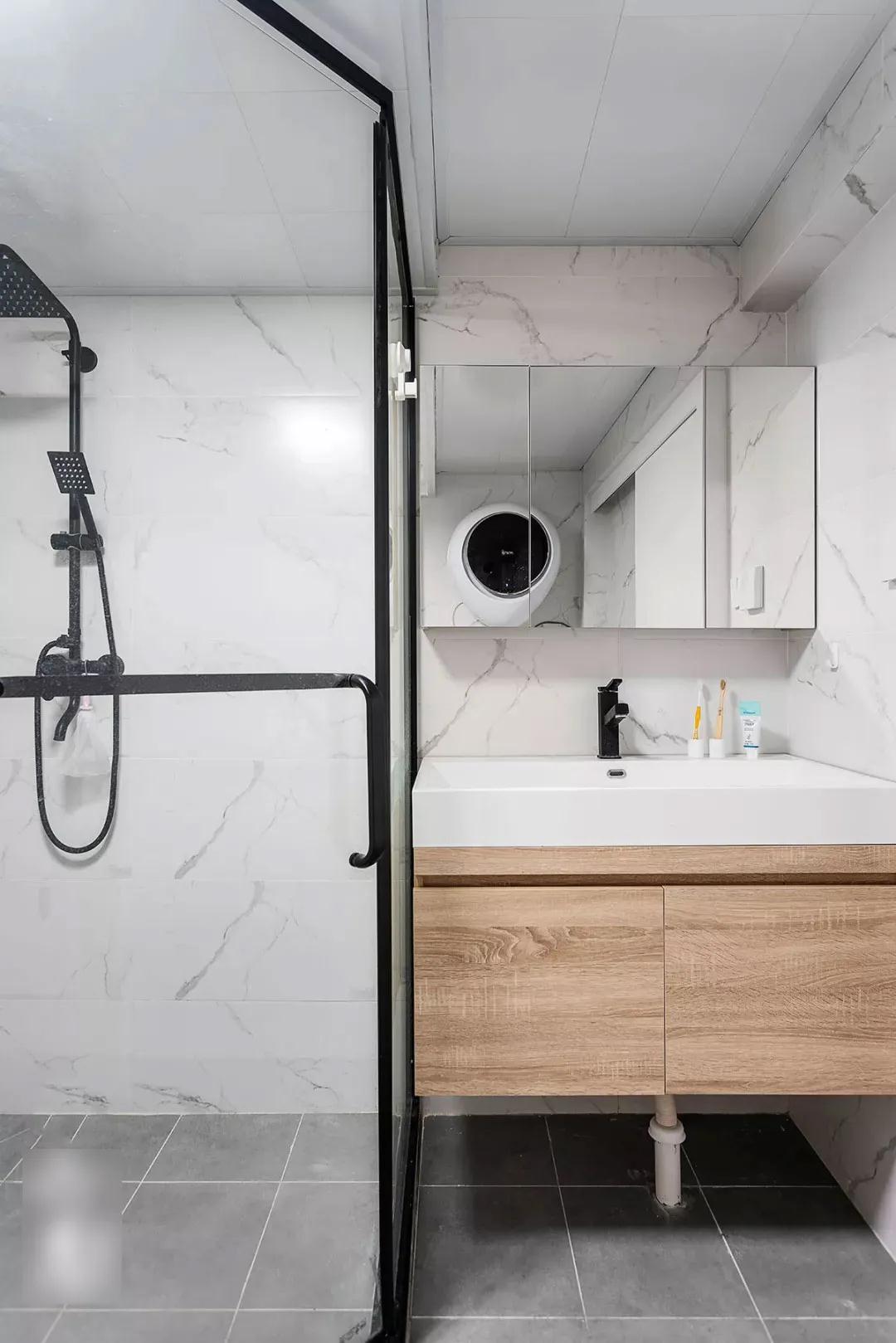 泛黄白墙、陈旧水晶灯统统过时!91㎡二手房用改造证明脱胎换骨