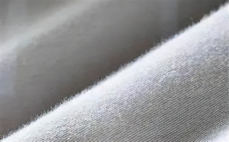 怎么选择经典百搭版型好的t恤,t恤的选择与搭配