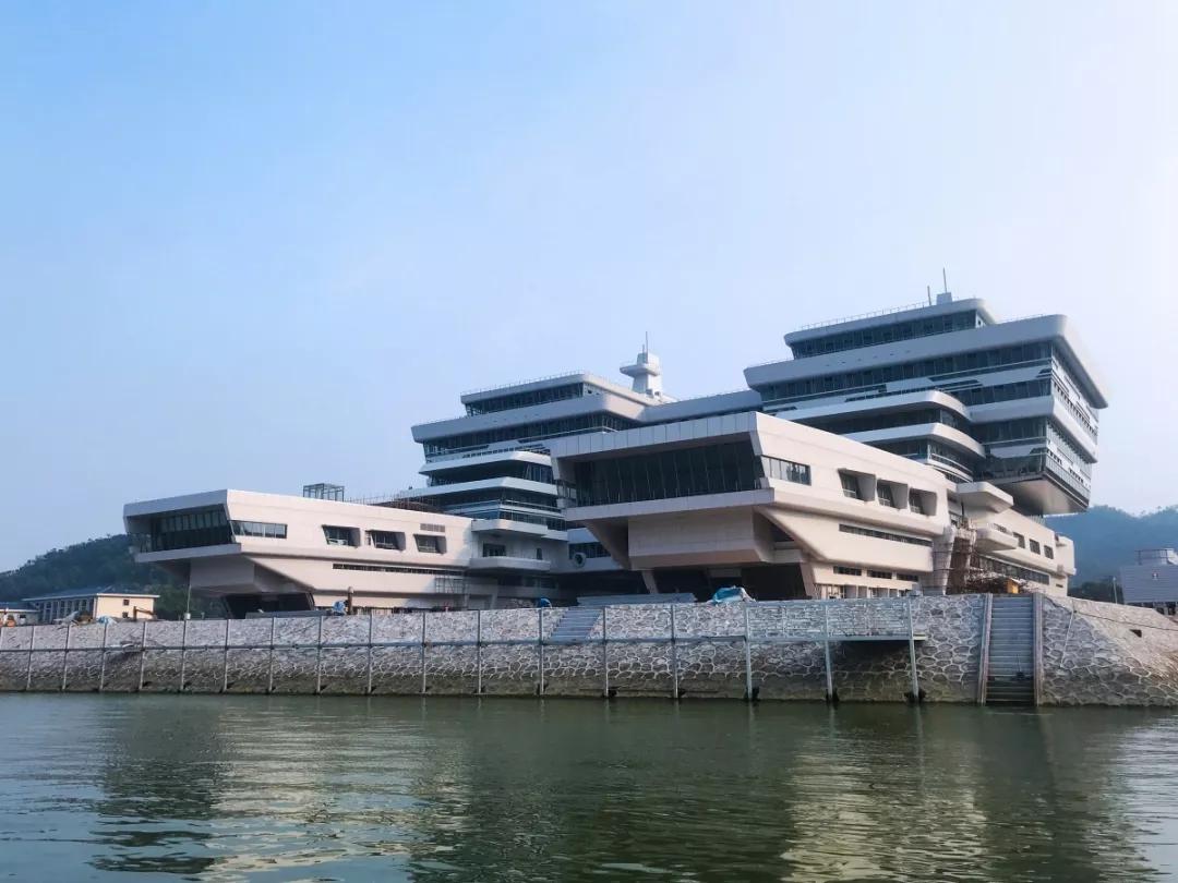 你好,我叫珠海,请收下我2021版新名片,带你了解新的珠海!