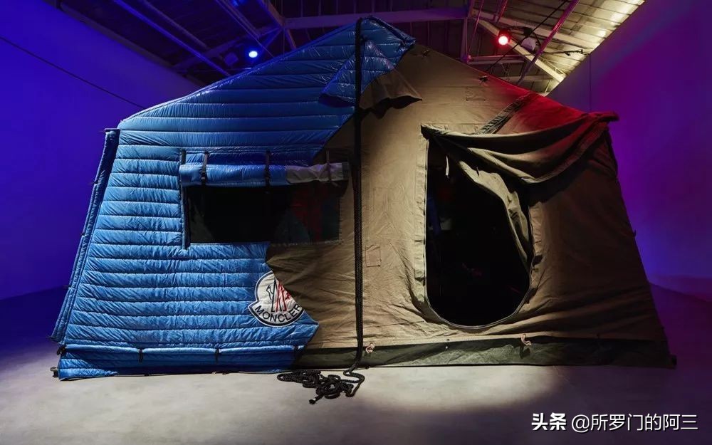 还在小心呵护奢侈品吗人家已经开始拆奢侈品了