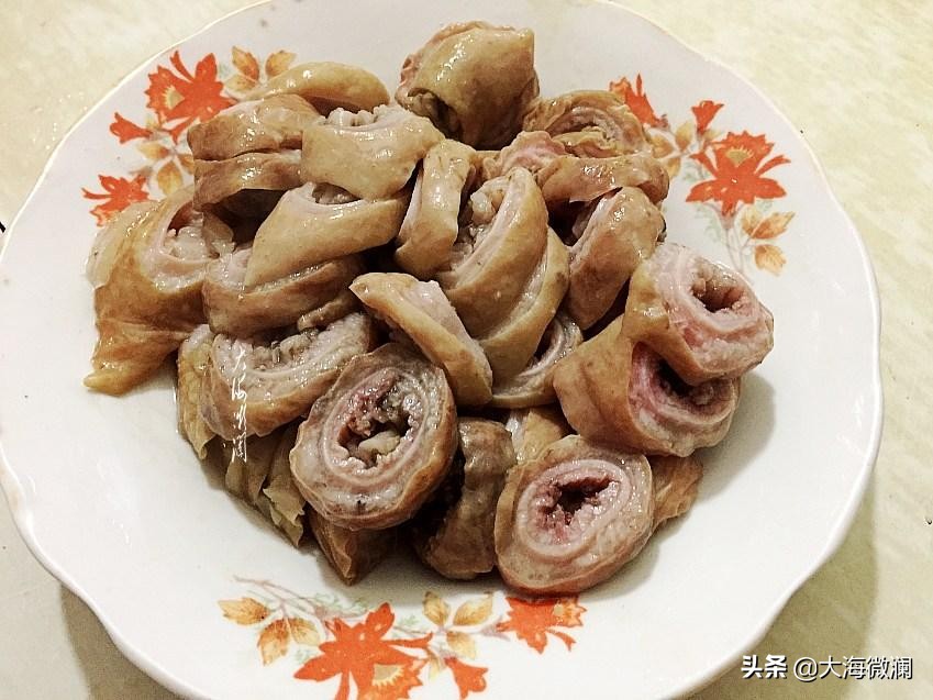 东北农村过年杀猪菜哪家做得最好,最正宗的东北农村杀猪菜