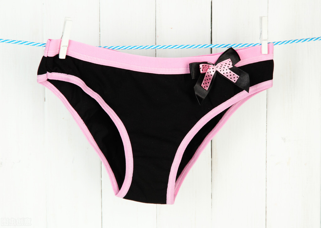 丁字裤时髦，却暗藏隐患！女性*裤内**应符合哪3个标准，才健康？