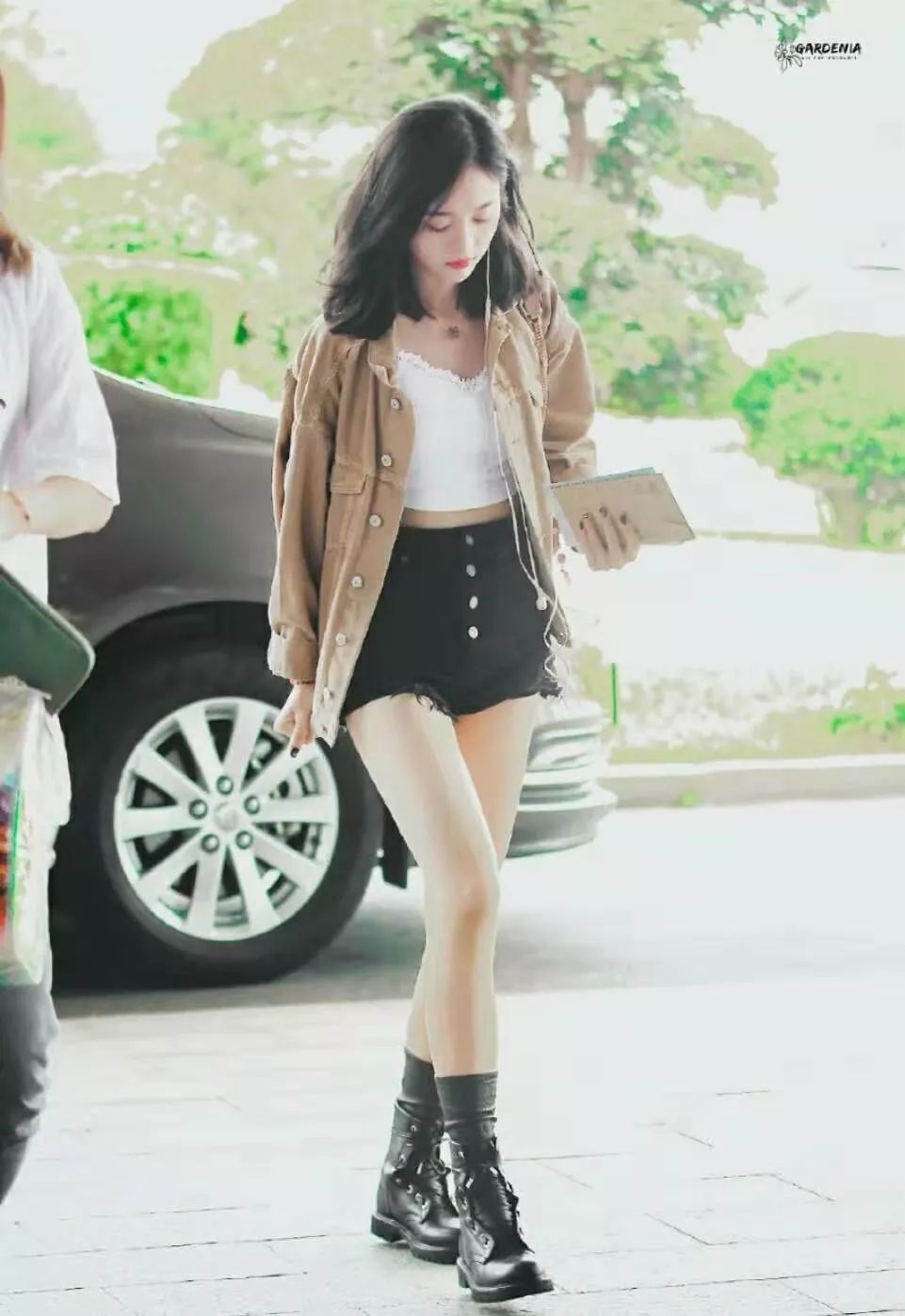 冬天短靴穿什么号,冬天哪种高跟短靴好看