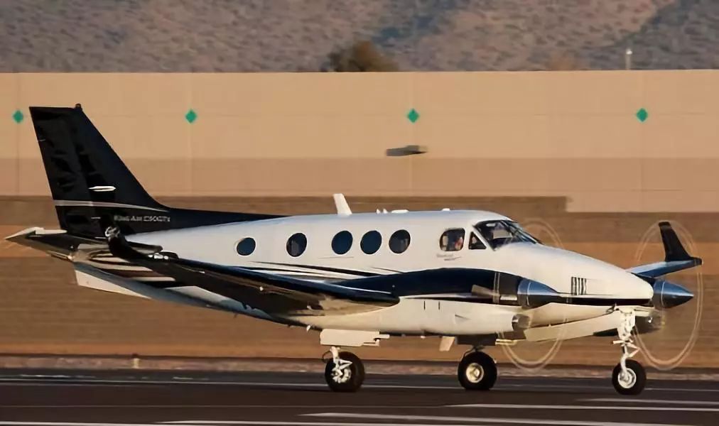 超酷!国际庄的航展真的来了!特技飞行表演+飞行器静态展示都有