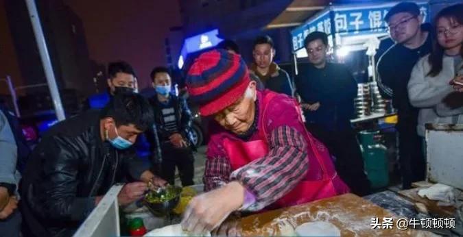 网红经济中的流量是双刃剑,网红经济该何去何从