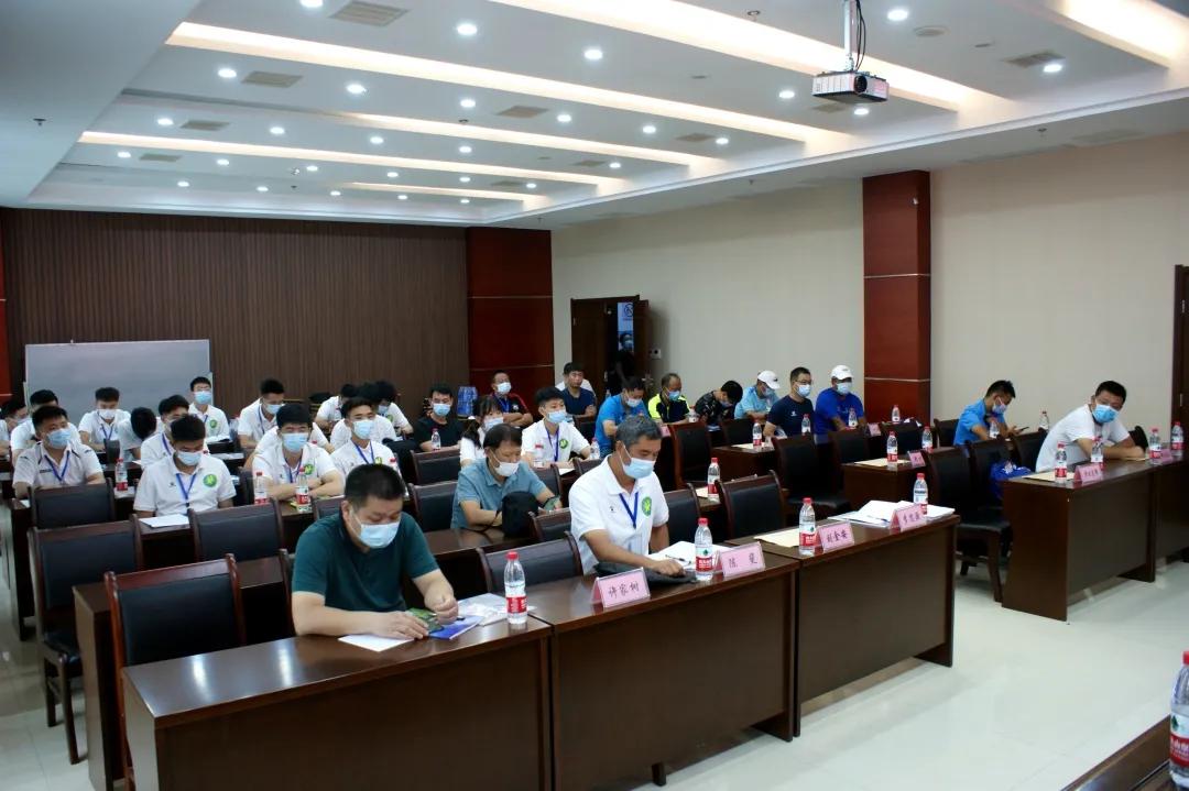 孝感足球青训11队,孝感足球青训中心