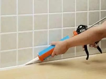 为什么要用瓷砖胶老师傅来告诉你,瓷砖胶铺贴工艺及注意事项