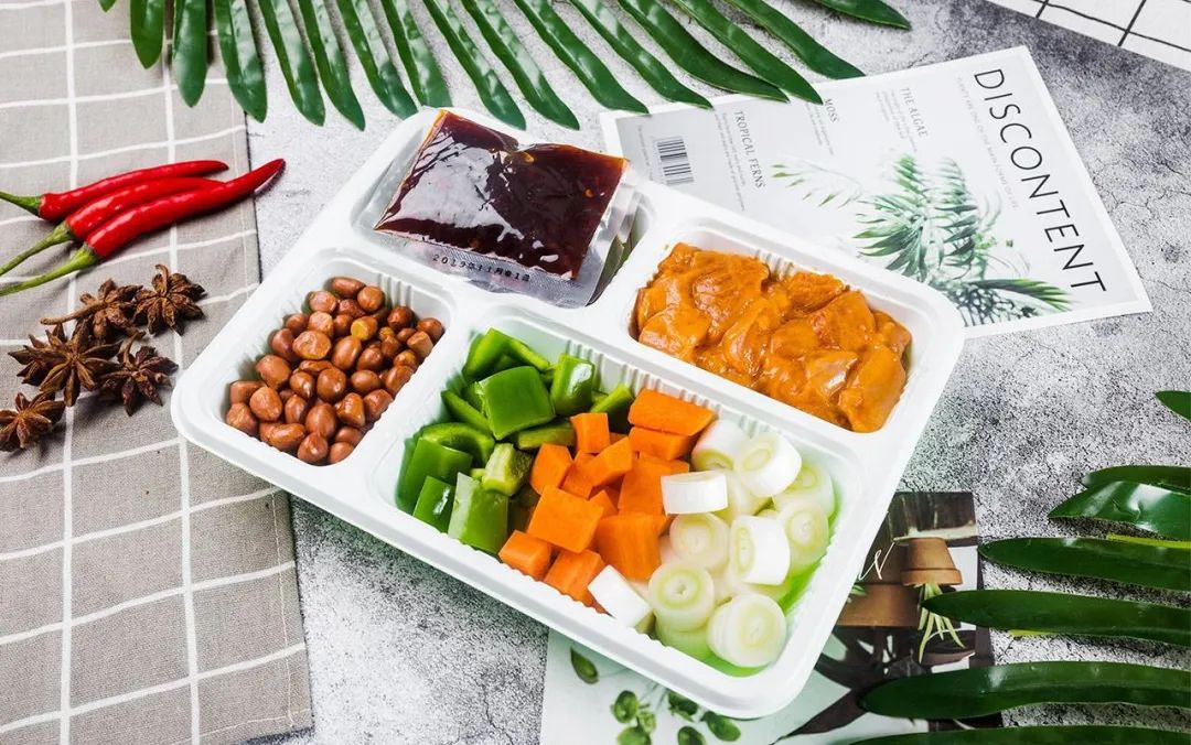 锅圈、文和友、零食有鸣等20品牌融资；华尔街英语破产｜创投周报