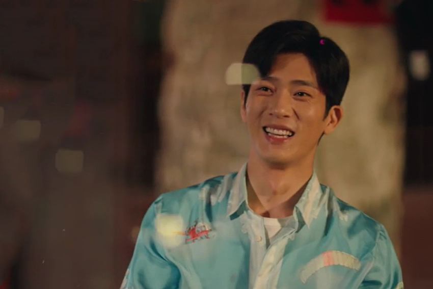 女心理师大结局贺顿看见什么了,女心理师贺顿到底经历了什么