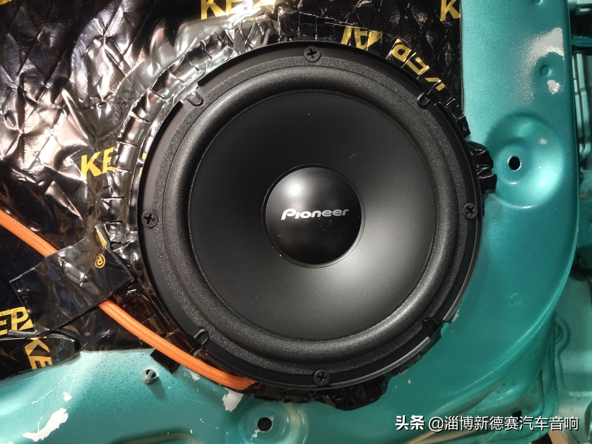 24款起亚福瑞迪出租版音响改装,起亚福瑞迪出租车版加装音响