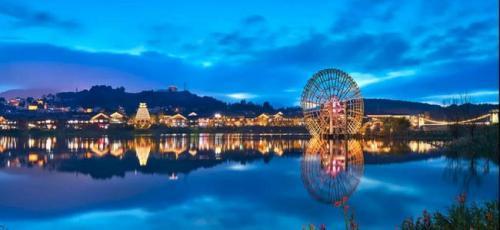 万达花巨资在贵州打造旅游小镇,万达入驻贫困县