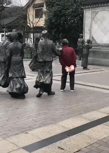 搞笑段子,搞笑动图gif微信表情包2019