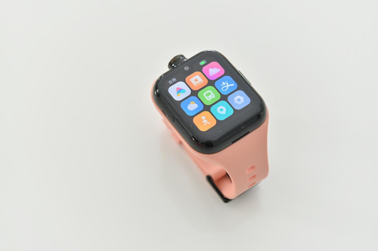 NFC刷公交+AI学习，米兔儿童学习手表不止是手表，小天才快来接招