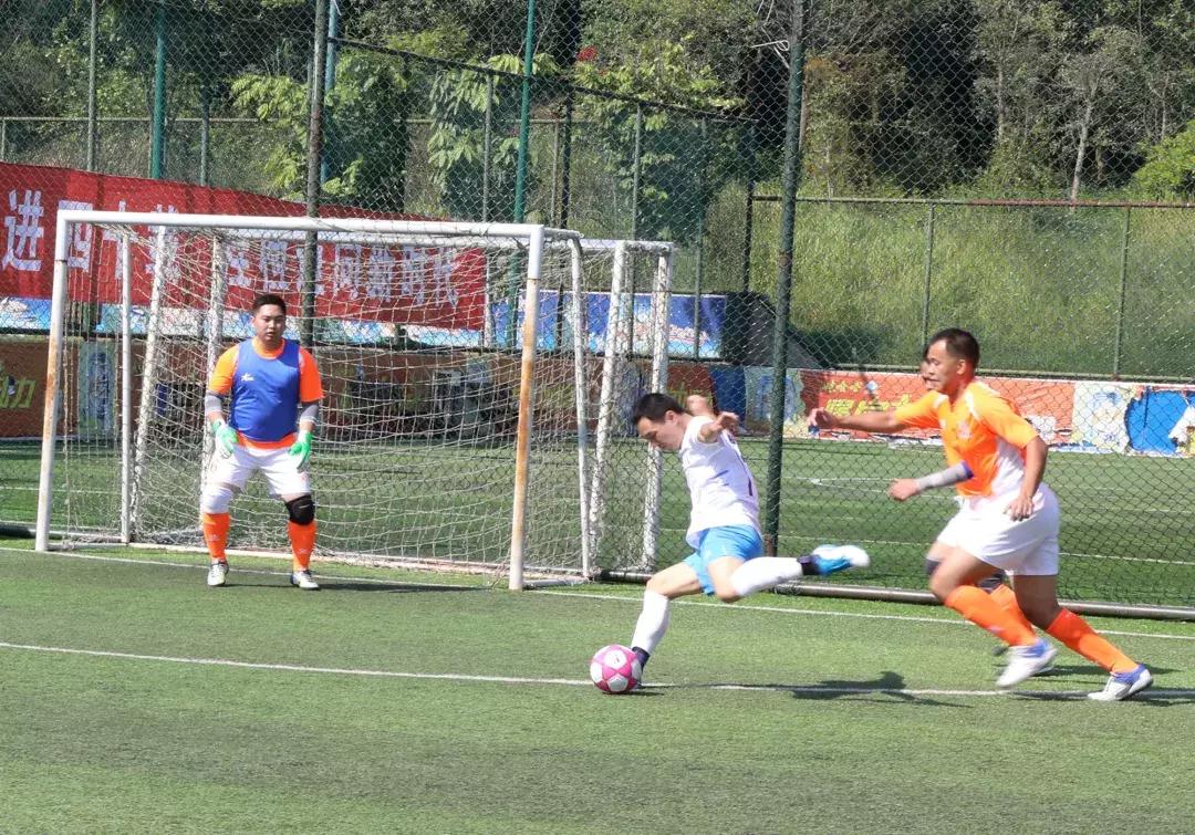 贵港体育馆足球赛直播,贵港市球赛