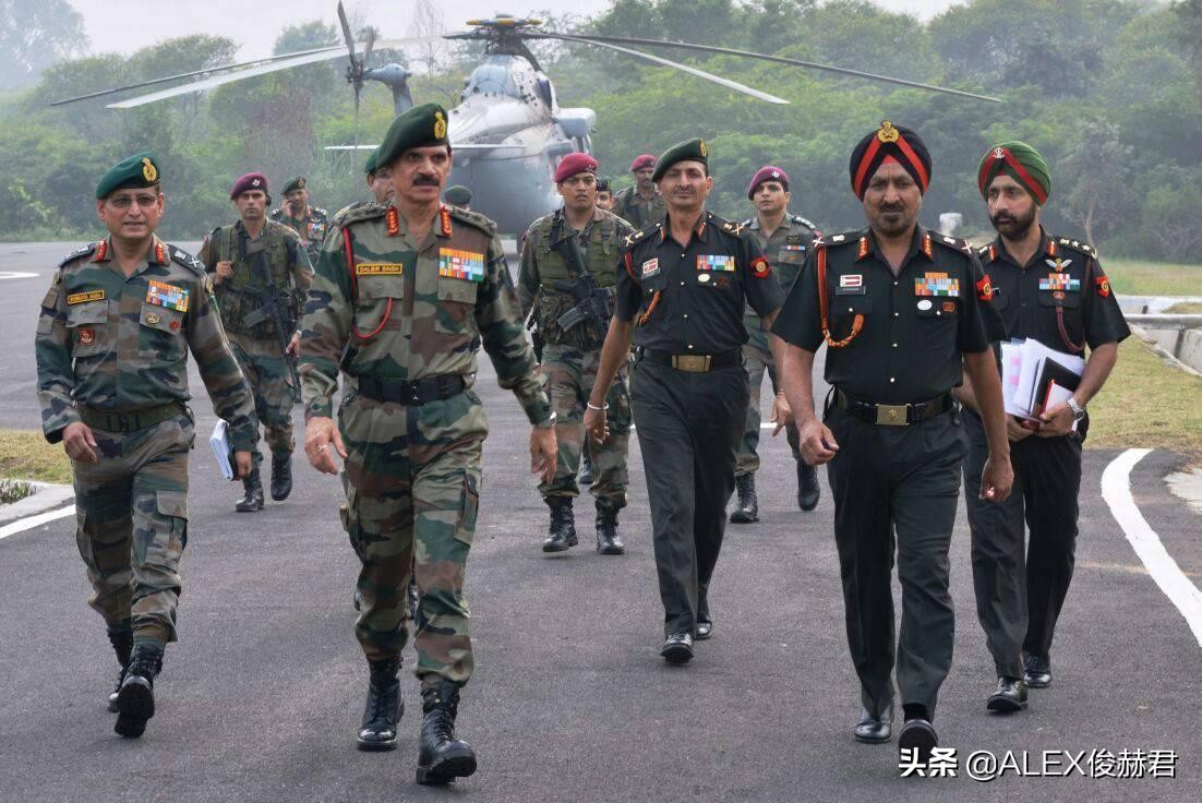 印军最高军官军衔,印军军装和军衔