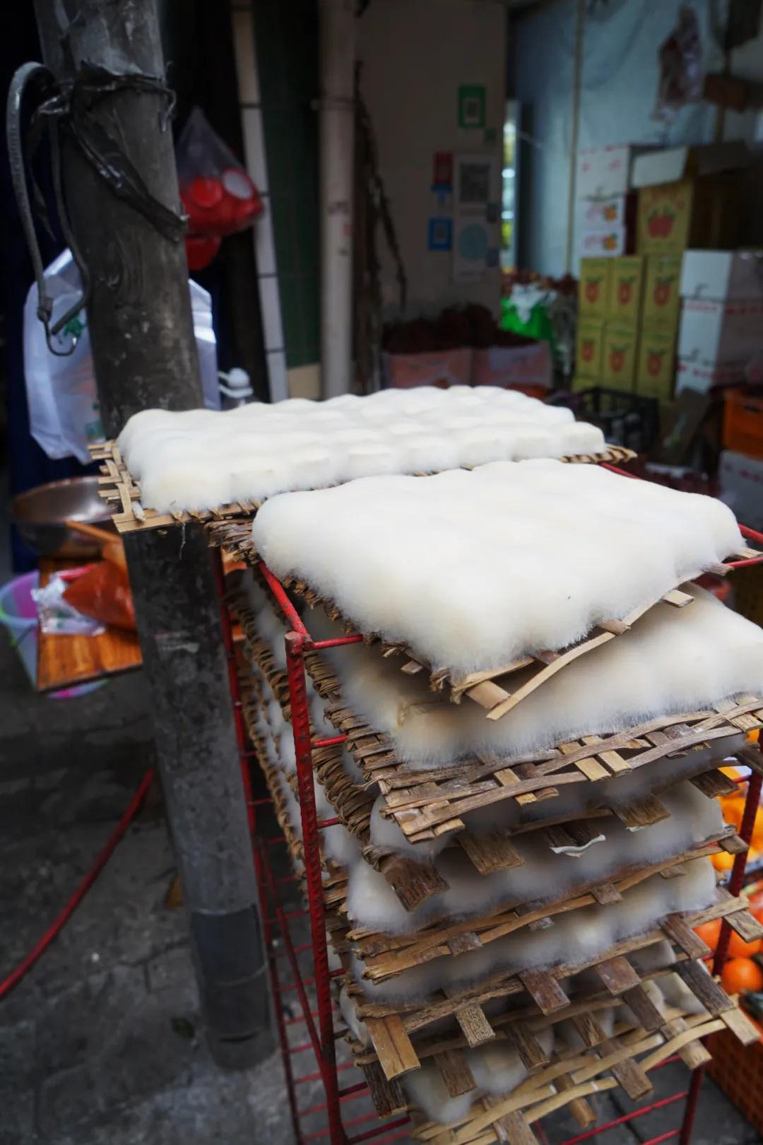 成都闹市区有家苍蝇馆子40平米,成都苍蝇馆子本地人推荐便宜好吃