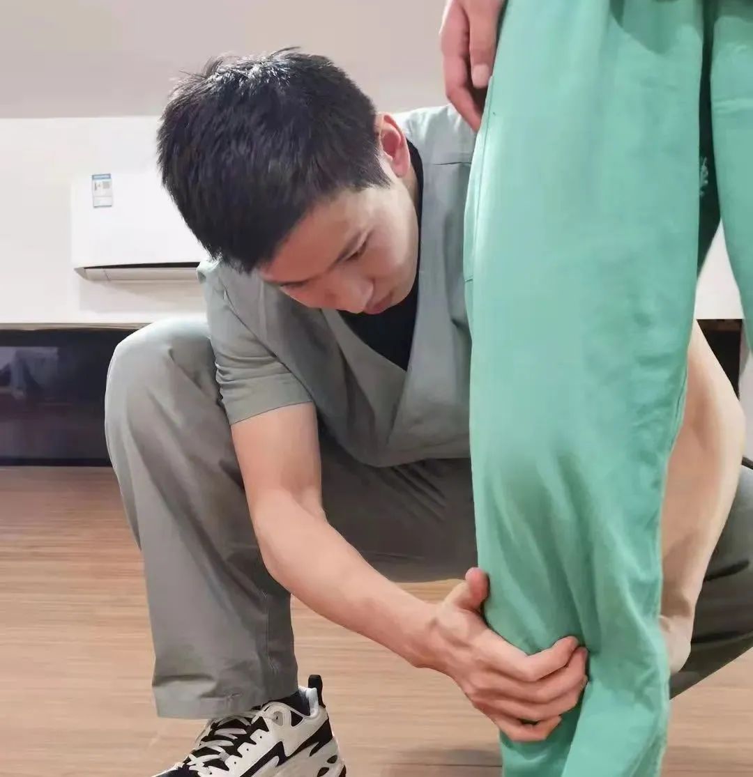 我眼中的玫瑰花记叙文,我眼中的玫瑰作文600字