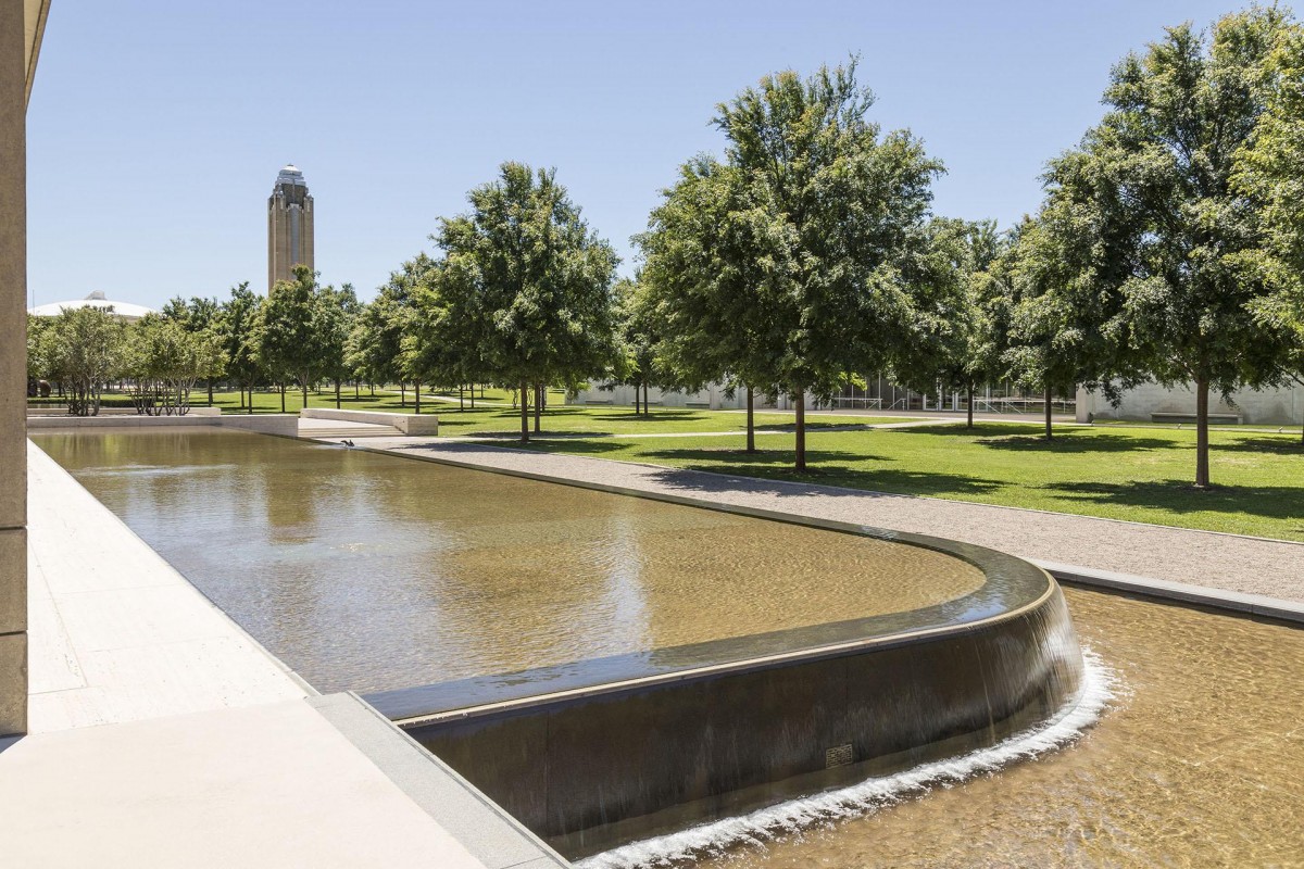金贝尔美术馆怎么样,美国现代建筑师路易康的作品