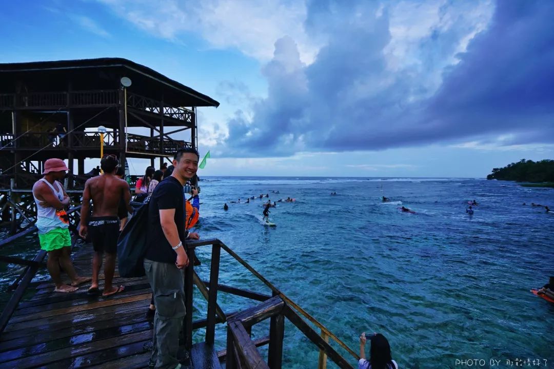 菲律宾冷门景区 (菲律宾锡基霍尔岛冲浪)