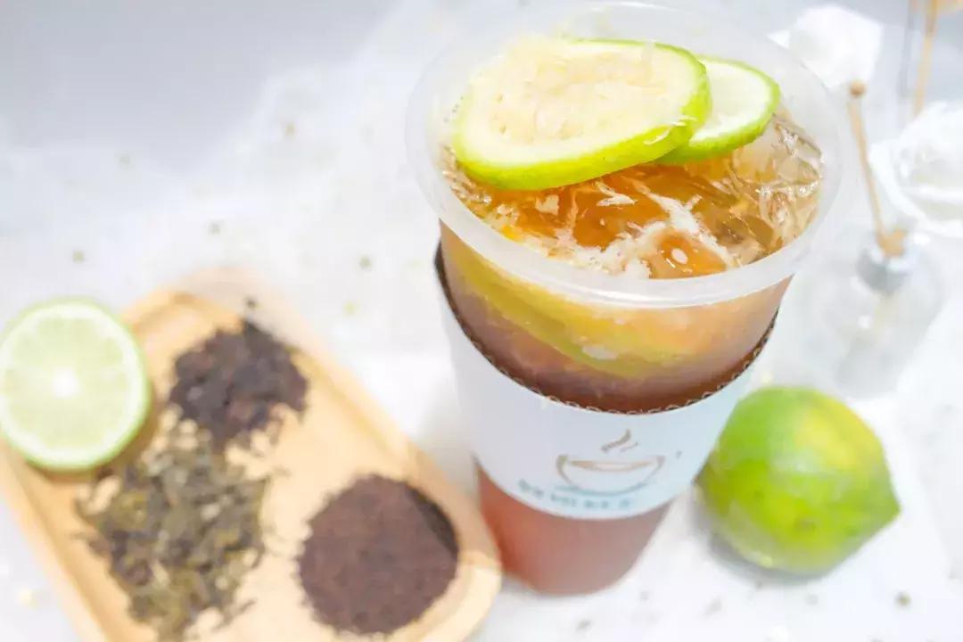 拥有台式小清新的茶饮咖啡结合所,很多人都点这杯……