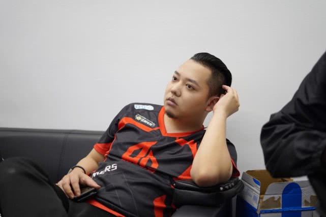 AG爱思被盛赞为“KPL第一鬼谷子”?过誉了,其实6哥才是关键点