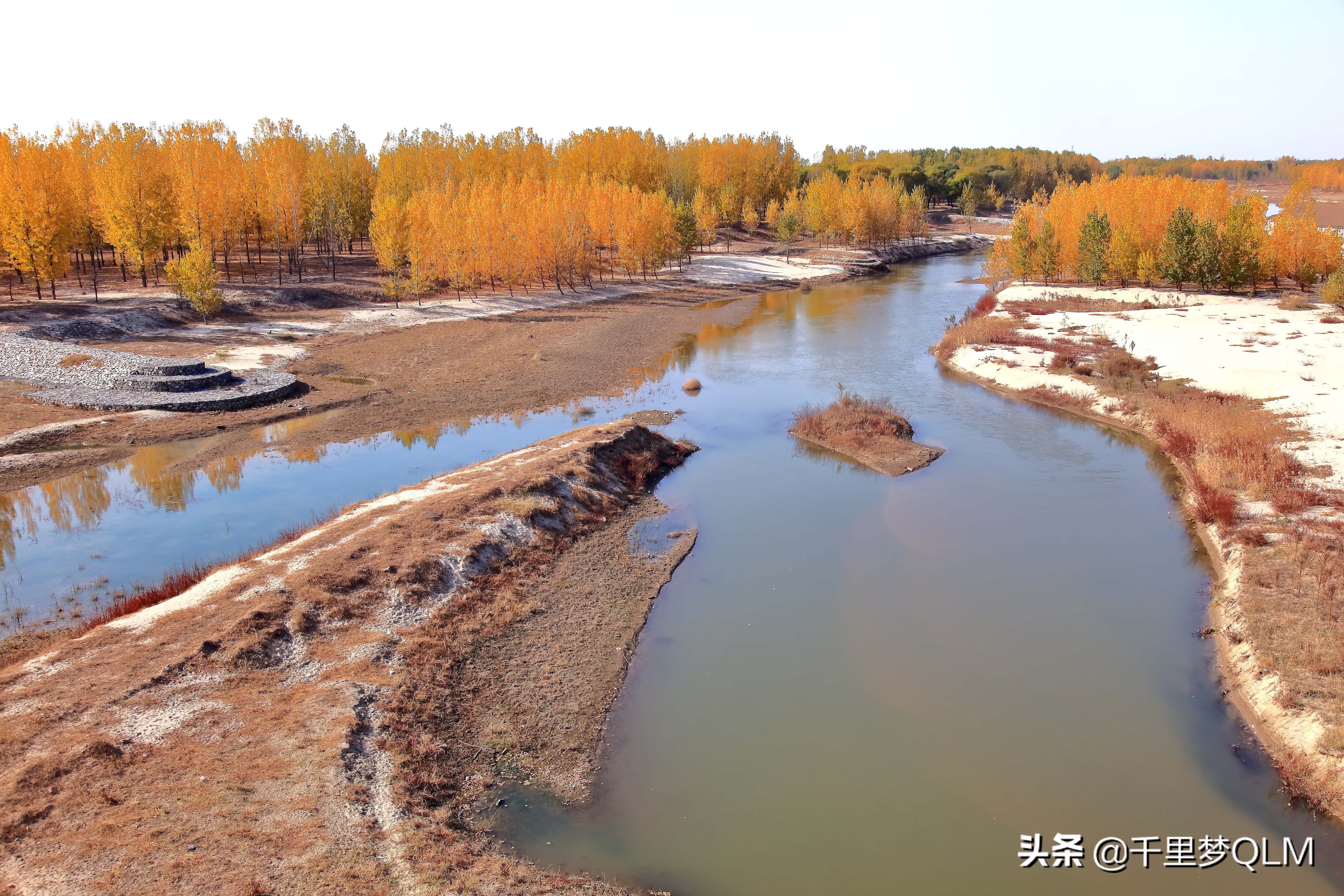 黄金海岸是海边吗,黄金海岸在哪里