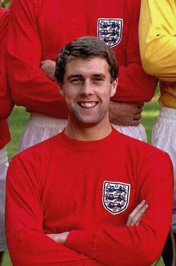 足坛排名巴乔,足坛巨星排行贝肯鲍尔